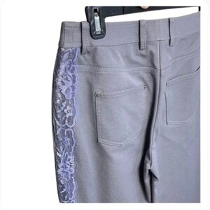 St. John purple lace jeans Gray Pants with Lace trim